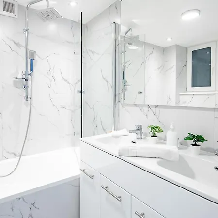Very - Easy Access Apartamento
