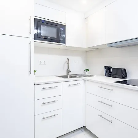 Apartment Very - Easy Access Budapest