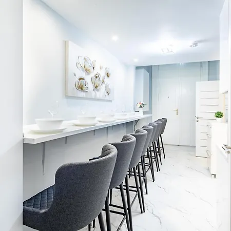 Very - Easy Access Apartment Budapest